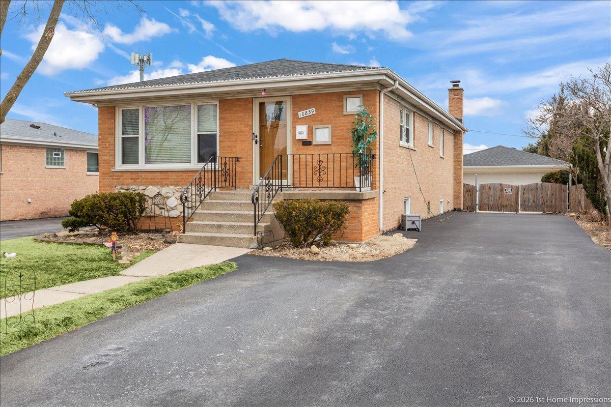 10839 Major Ave., Chicago Ridge, IL 60415