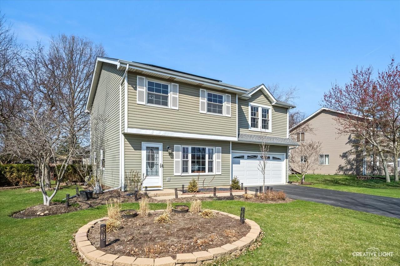 3026 Diane Dr., Aurora, IL 60504