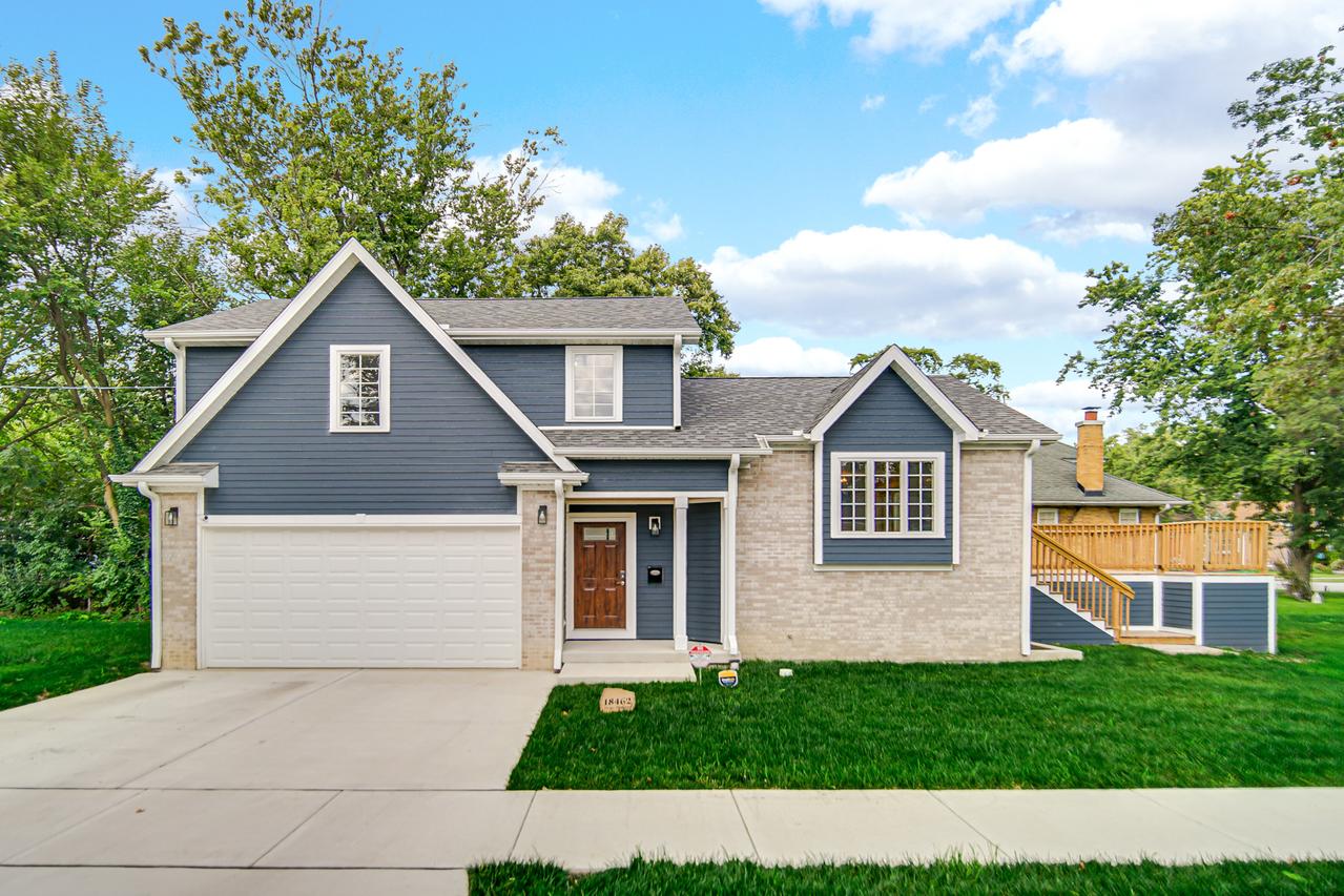 18462 Dixie Hwy., Homewood, IL 60430