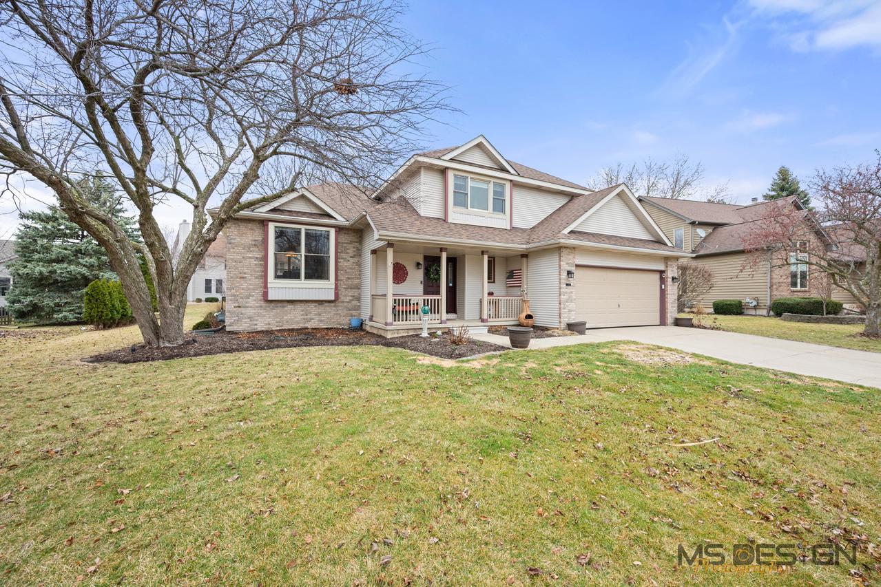 1119 Yorkshire North Dr., Sycamore, IL 60178