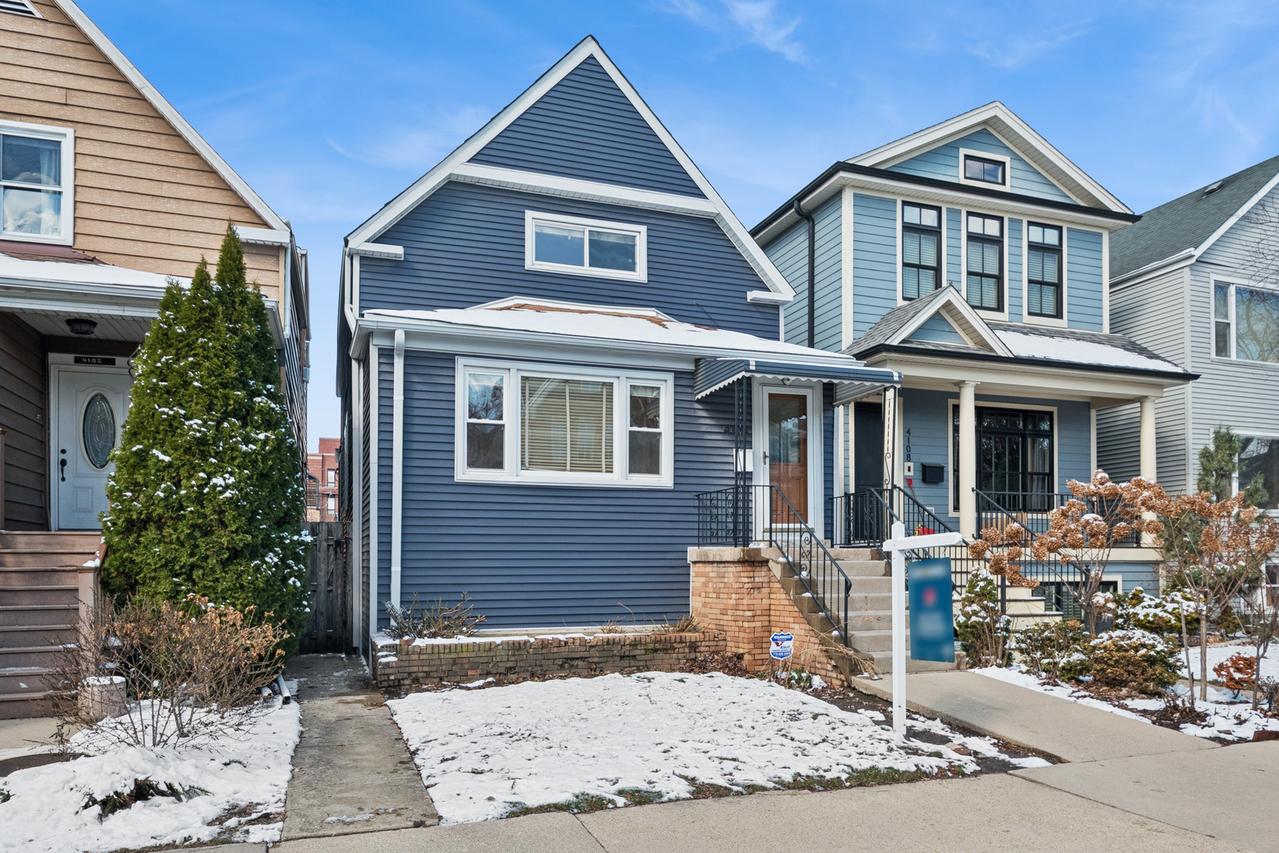 4104 N Claremont Ave., Chicago, IL 60618
