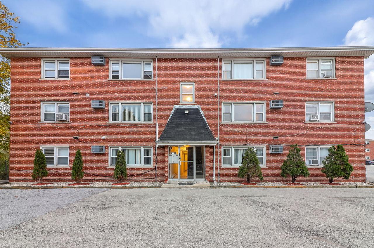 6708 W 107th St. #3C, Chicago Ridge, IL 60415