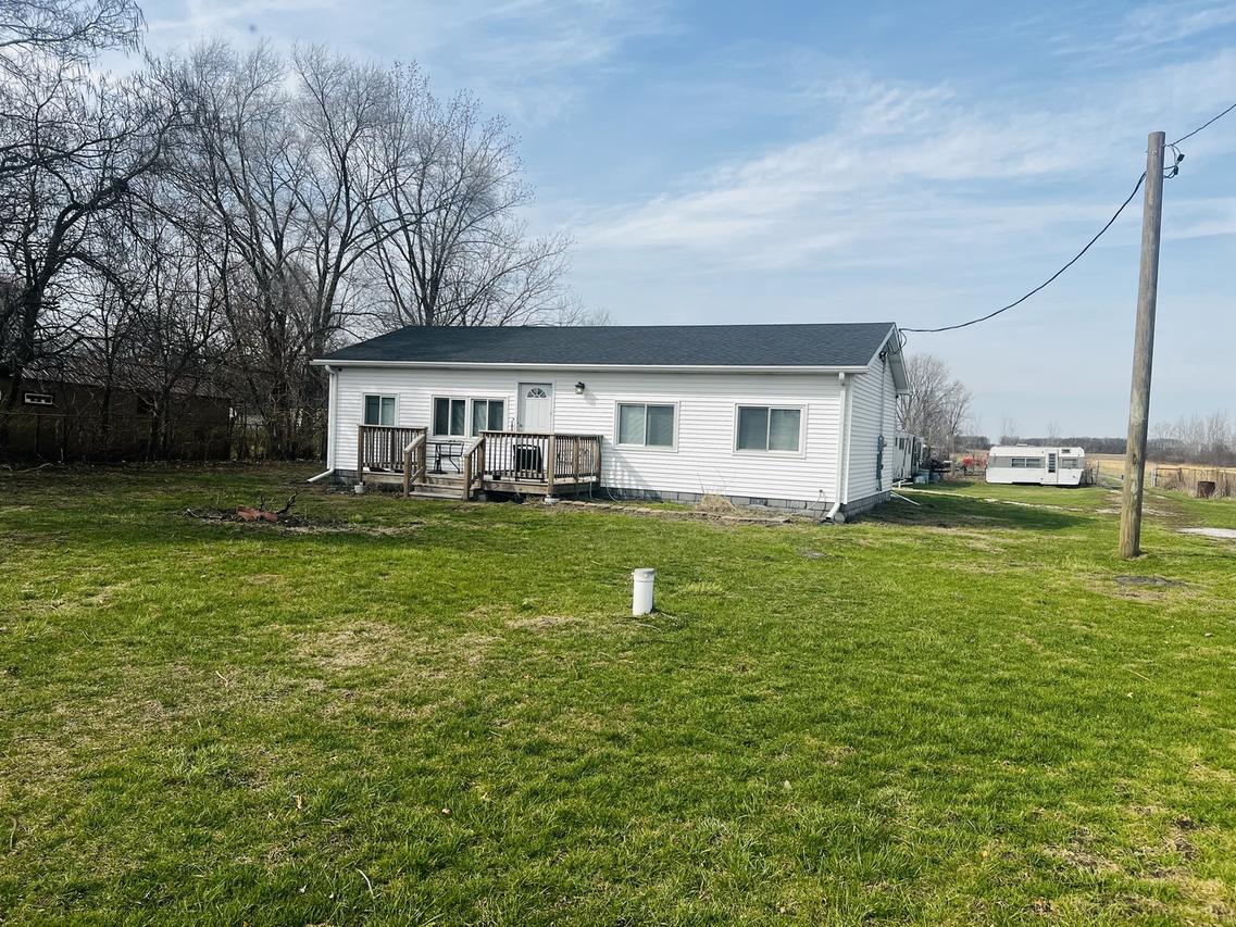 17611 E 4750s Rd., Pembroke Twp, IL 60958