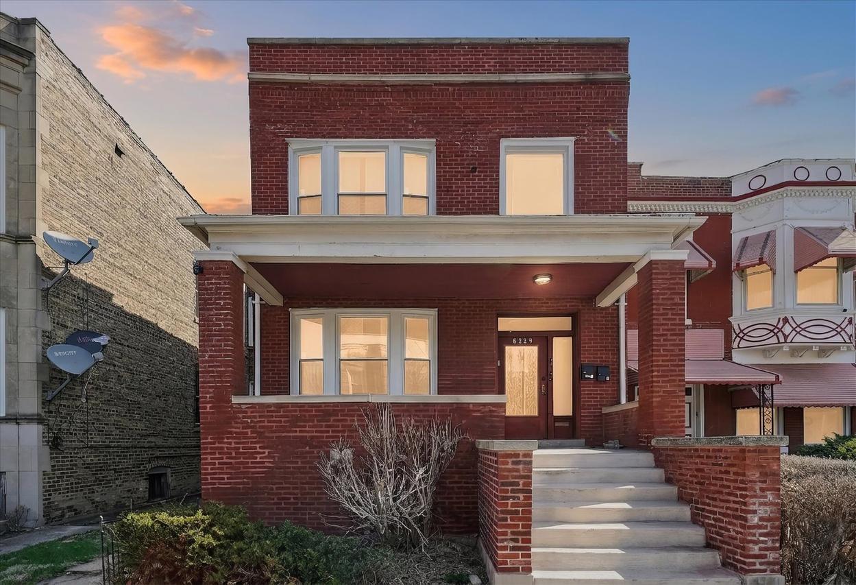 6229 S Bishop St., Chicago, IL 60636