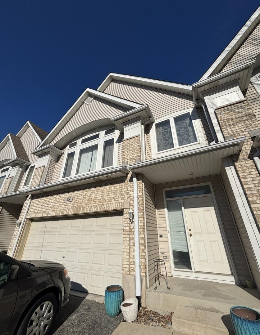 354 Aaron Ln., Bolingbrook, IL 60440