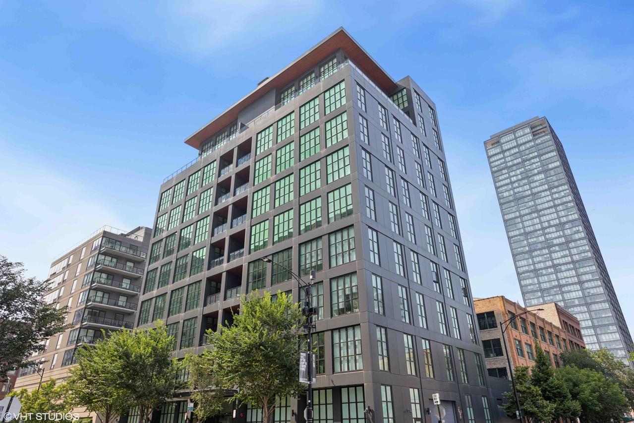 900 W Washington Blvd. #802, Chicago, IL 60607