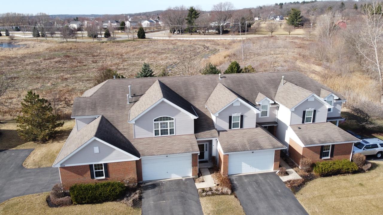 1053 Carrick Ln., Mchenry, IL 60050