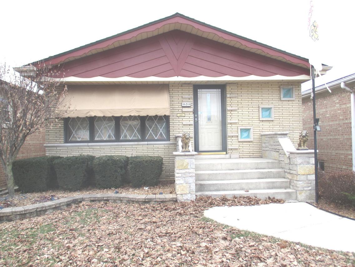 11218 S Whipple St., Chicago, IL 60655