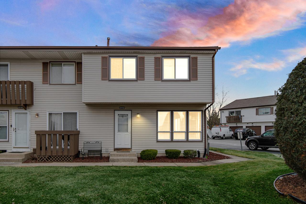 20162 S Fairwood Ct., Frankfort, IL 60423