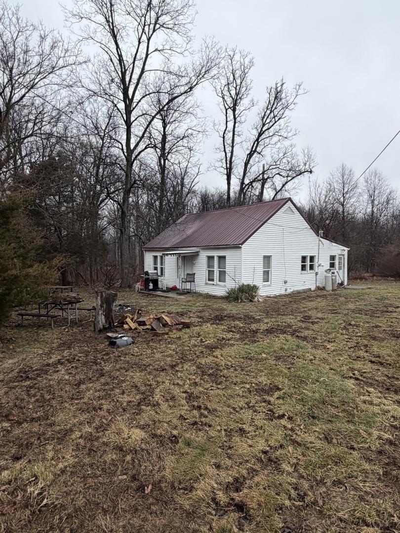 13228 Frontage Rd., Mt Vernon, IL 62864