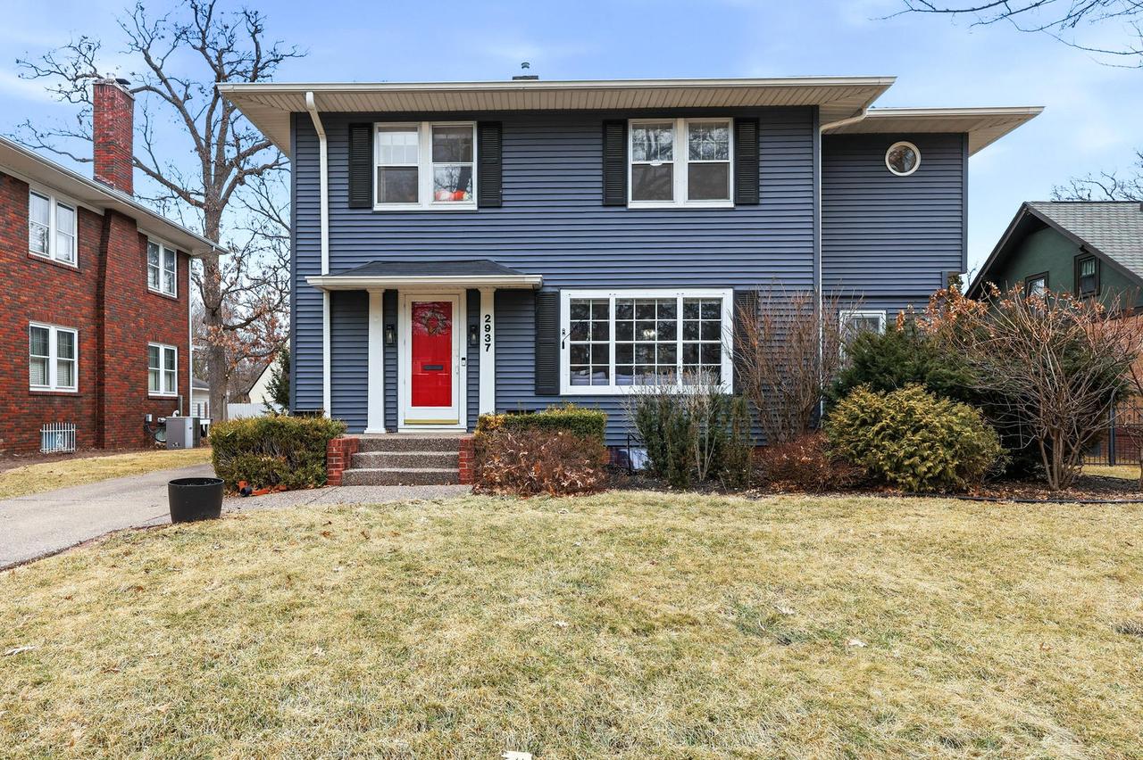 2937 16th Ave., Moline, IL 61265