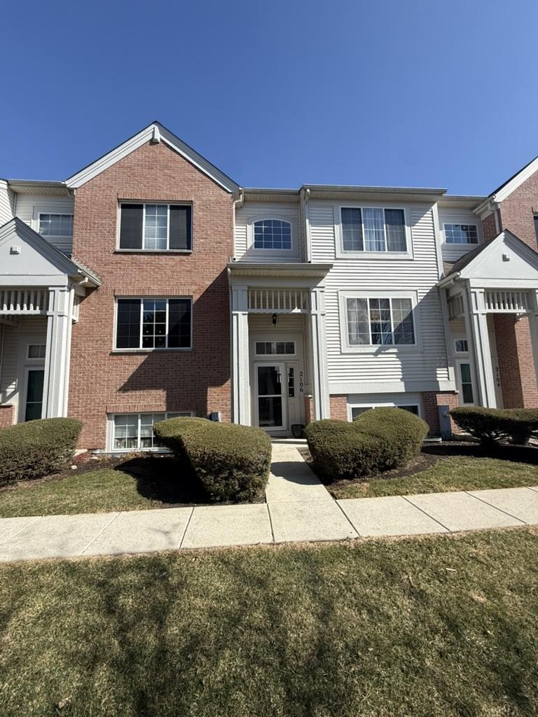 2106 Concord Dr., Mchenry, IL 60050