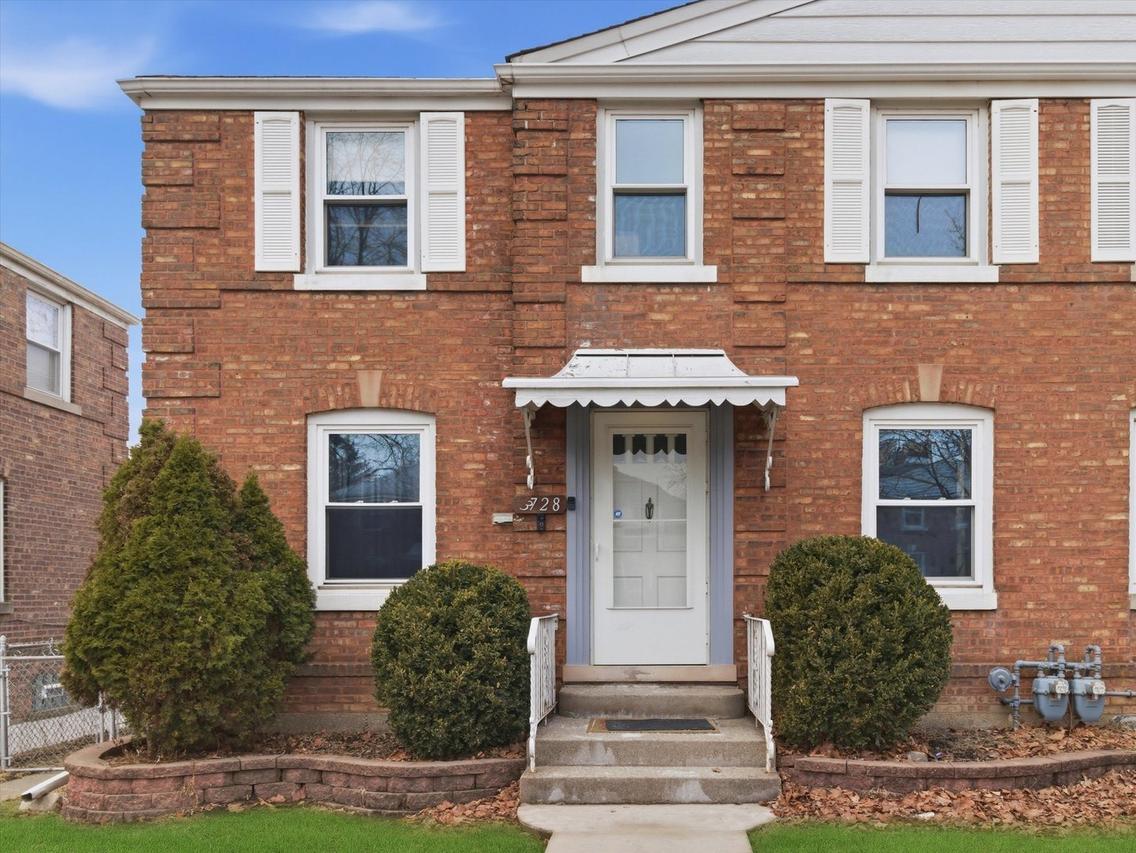 3728 S 58th Ave., Cicero, IL 60804