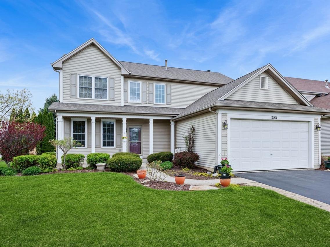 12214 S White Oak Dr., Plainfield, IL 60585