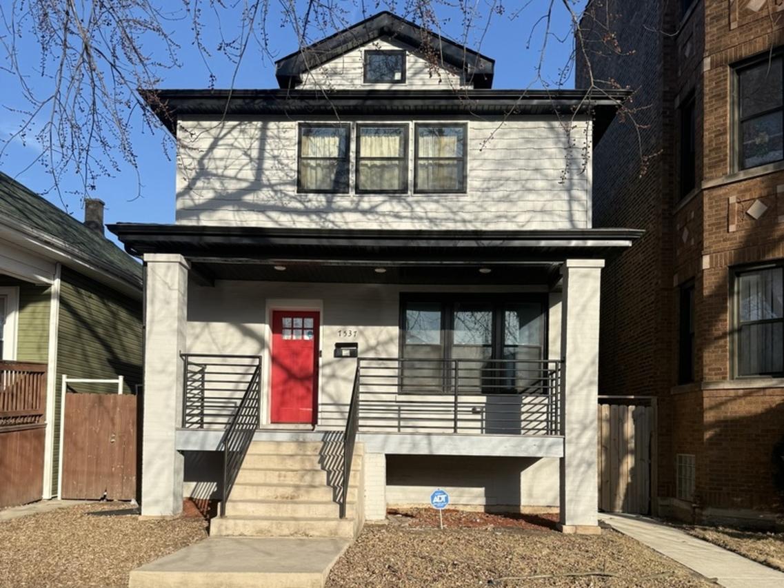 7537 S May St., Chicago, IL 60620