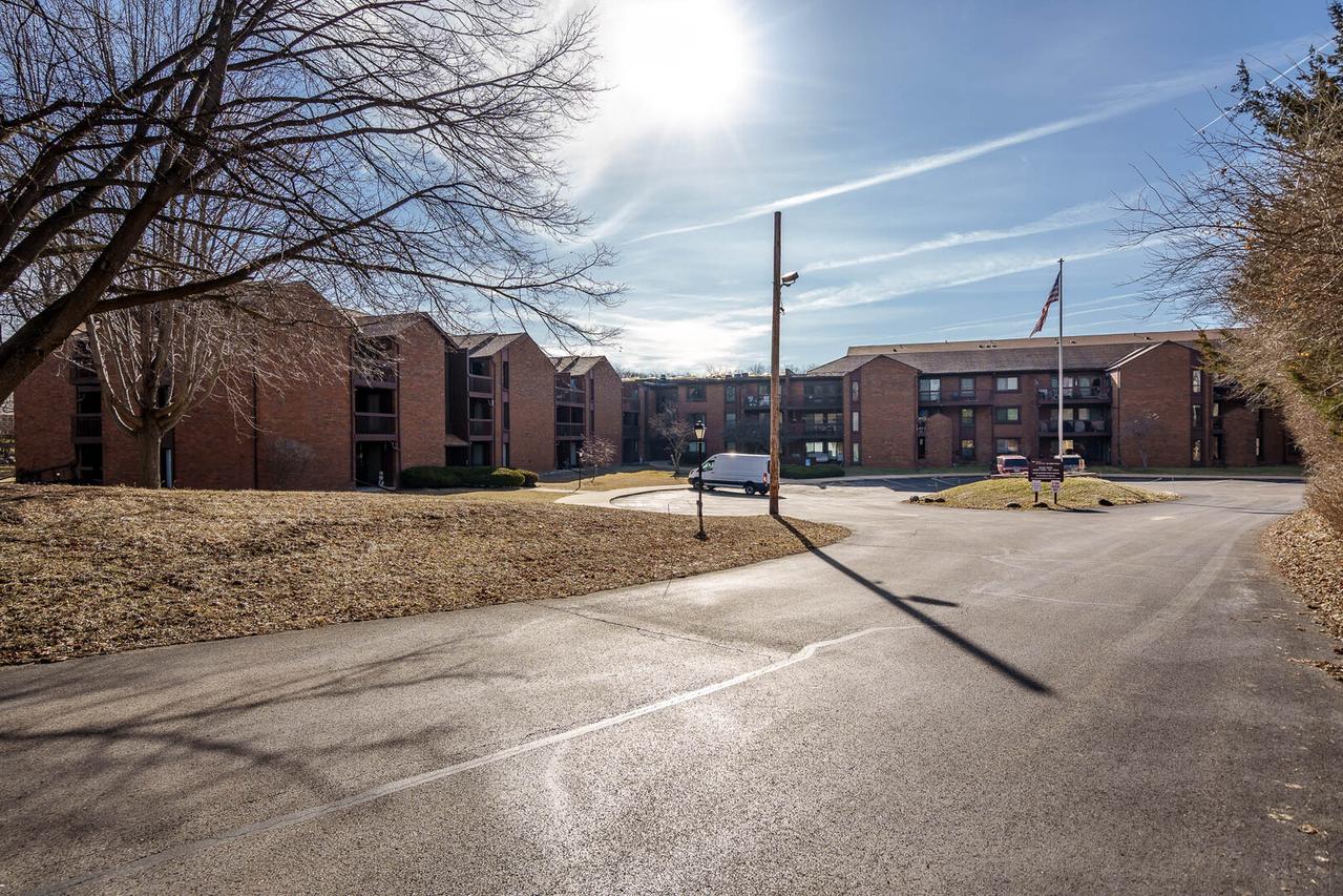 2929 Sunnyside Dr. #268, Rockford, IL 61114