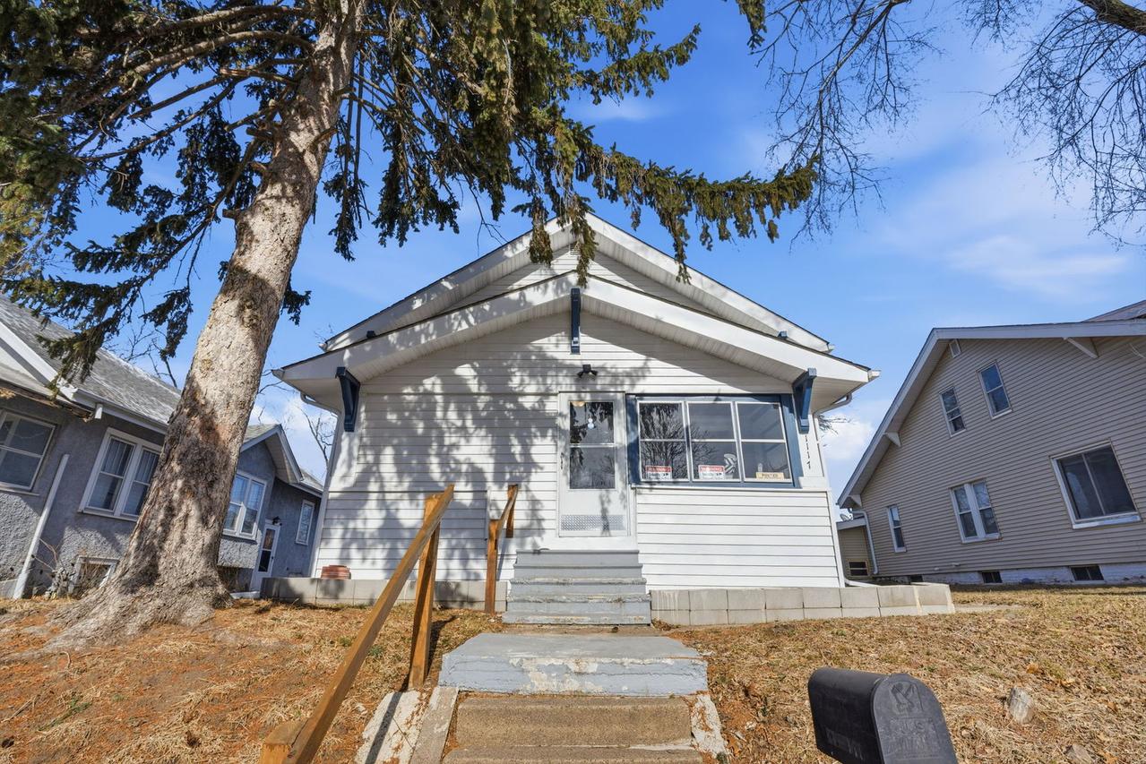 1117 19th Ave., Rock Island, IL 61201