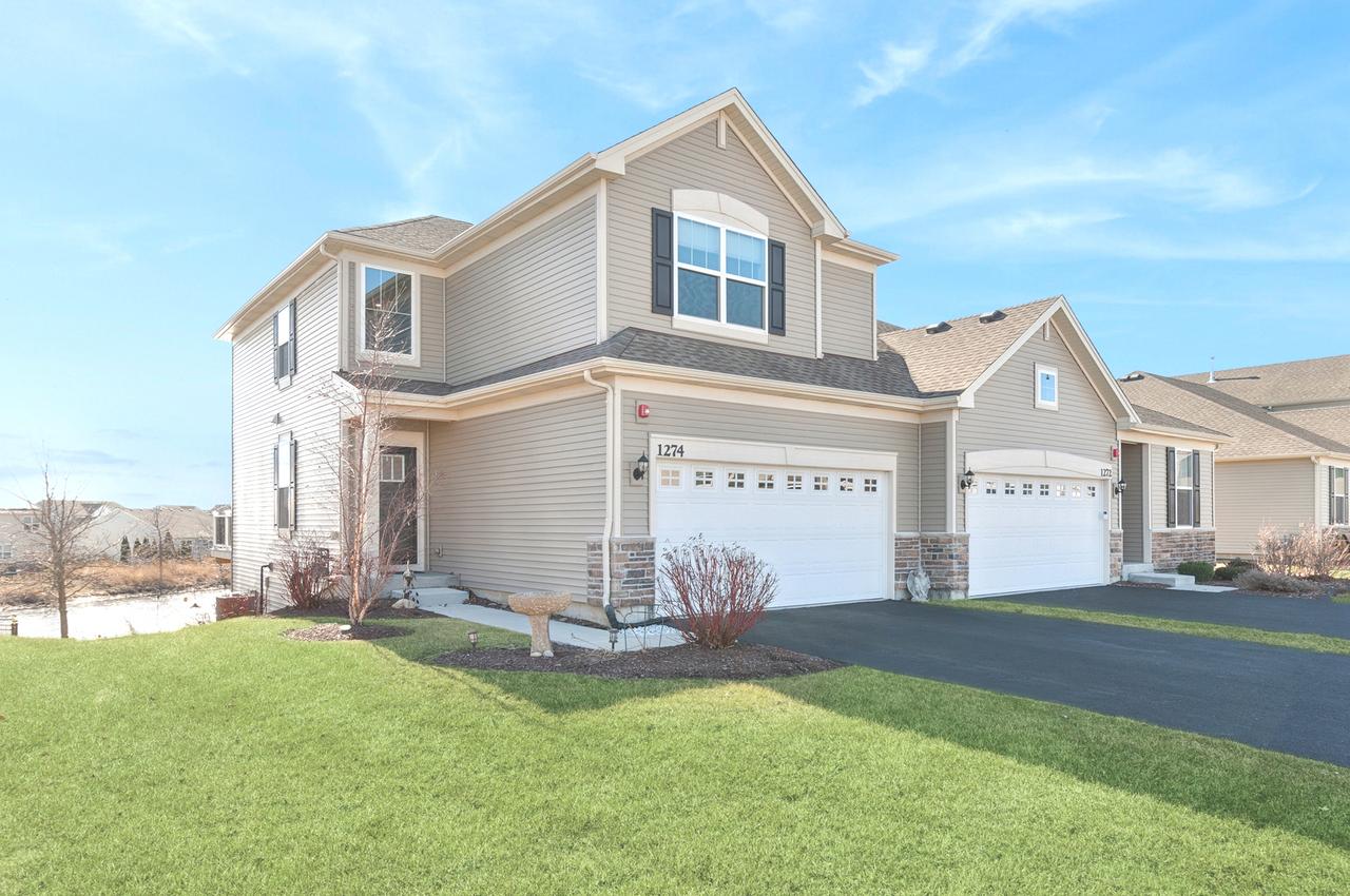 1274 Hawk Hollow Dr., Yorkville, IL 60560