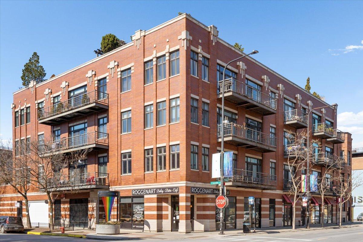 800 W Cornelia Ave. #407, Chicago, IL 60657