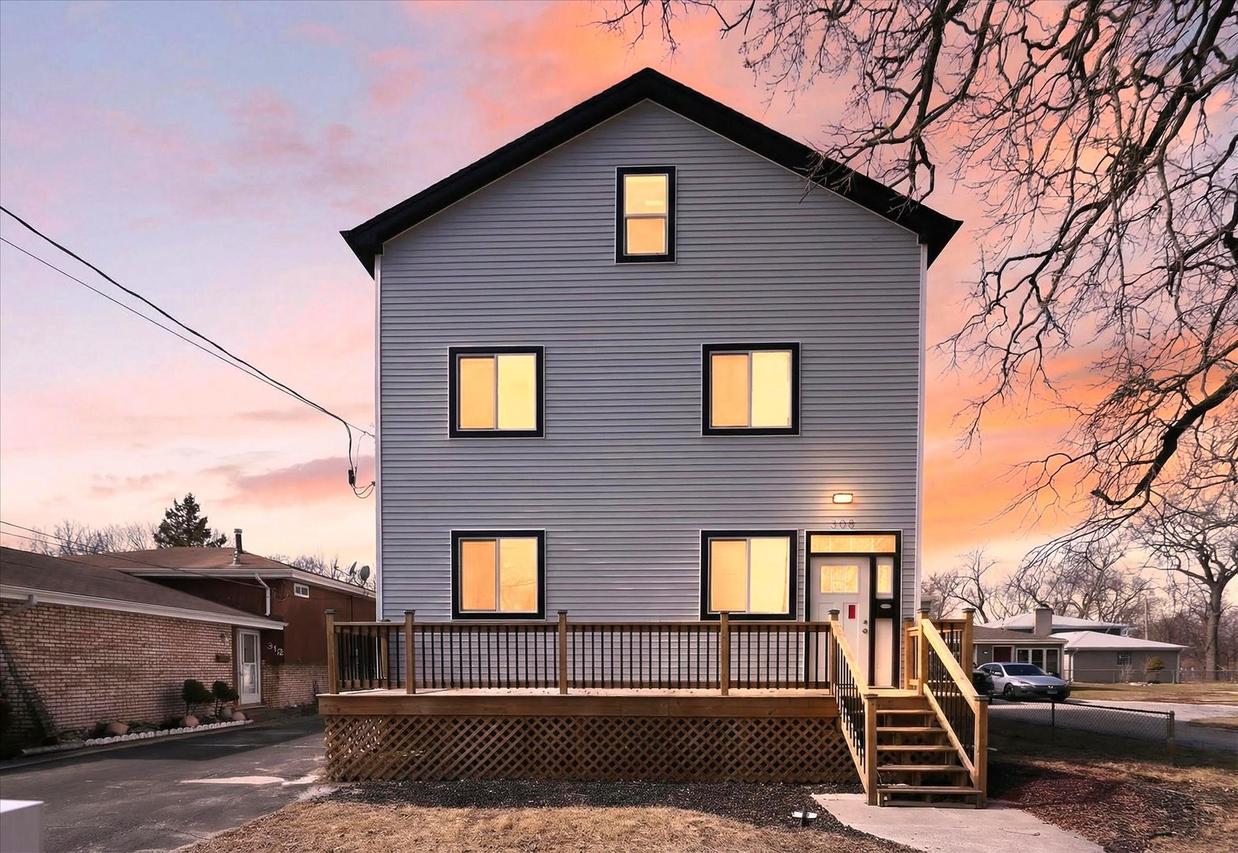 308 Schwab St., Thornton, IL 60476