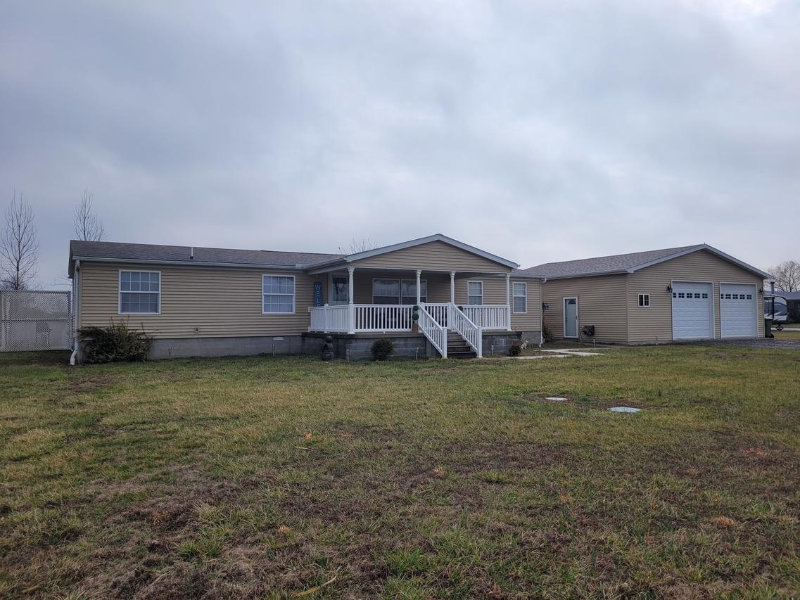 17362 N Idlewood Ln., Mt Vernon, IL 62864