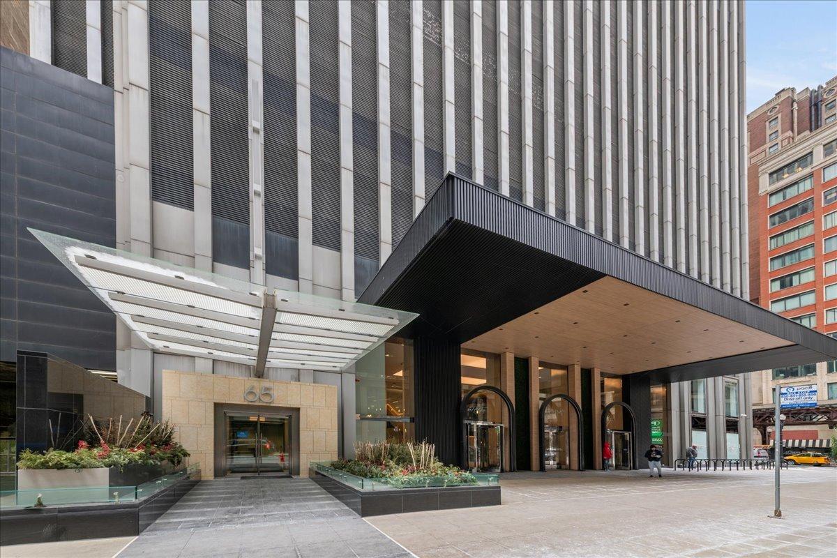65 E Monroe St. #4317, Chicago, IL 60603