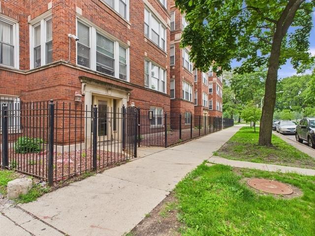 1729 E 67th St. #2E, Chicago, IL 60649