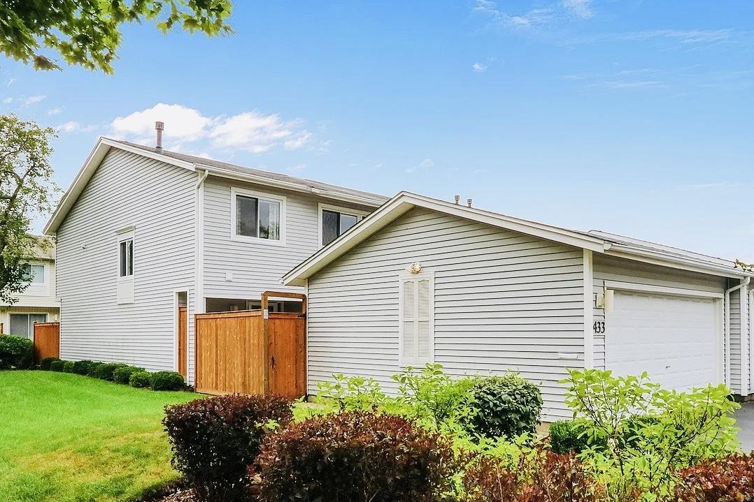 433 Dogwood Ter., Buffalo Grove, IL 60089