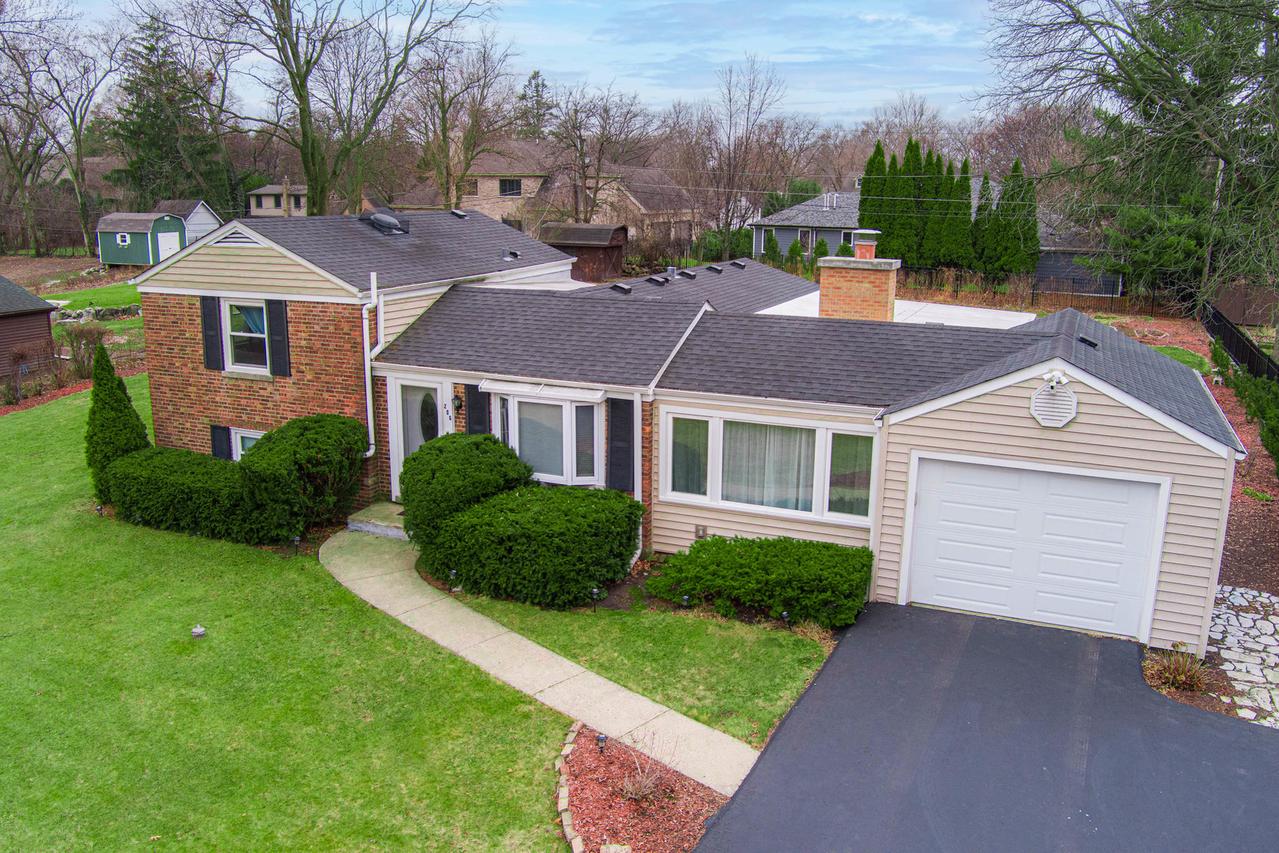 206 Elm St., Prospect Heights, IL 60070