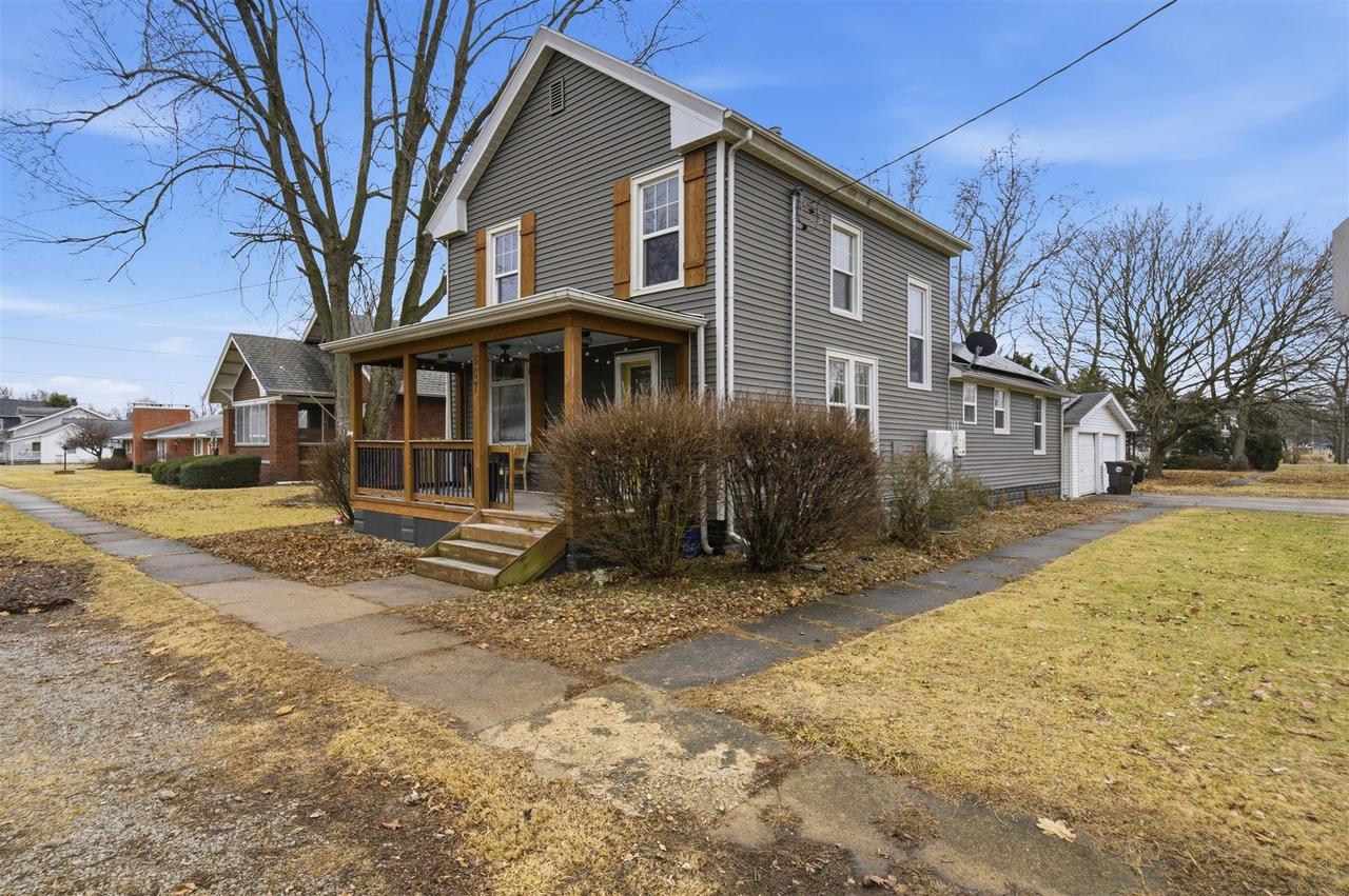 507 NW Race St., Atlanta, IL 61723