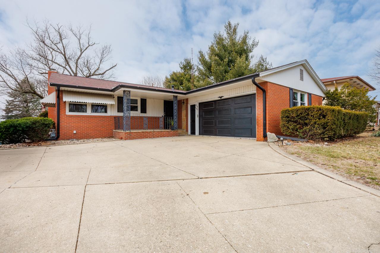 813 Highpoint Rd., Normal, IL 61761