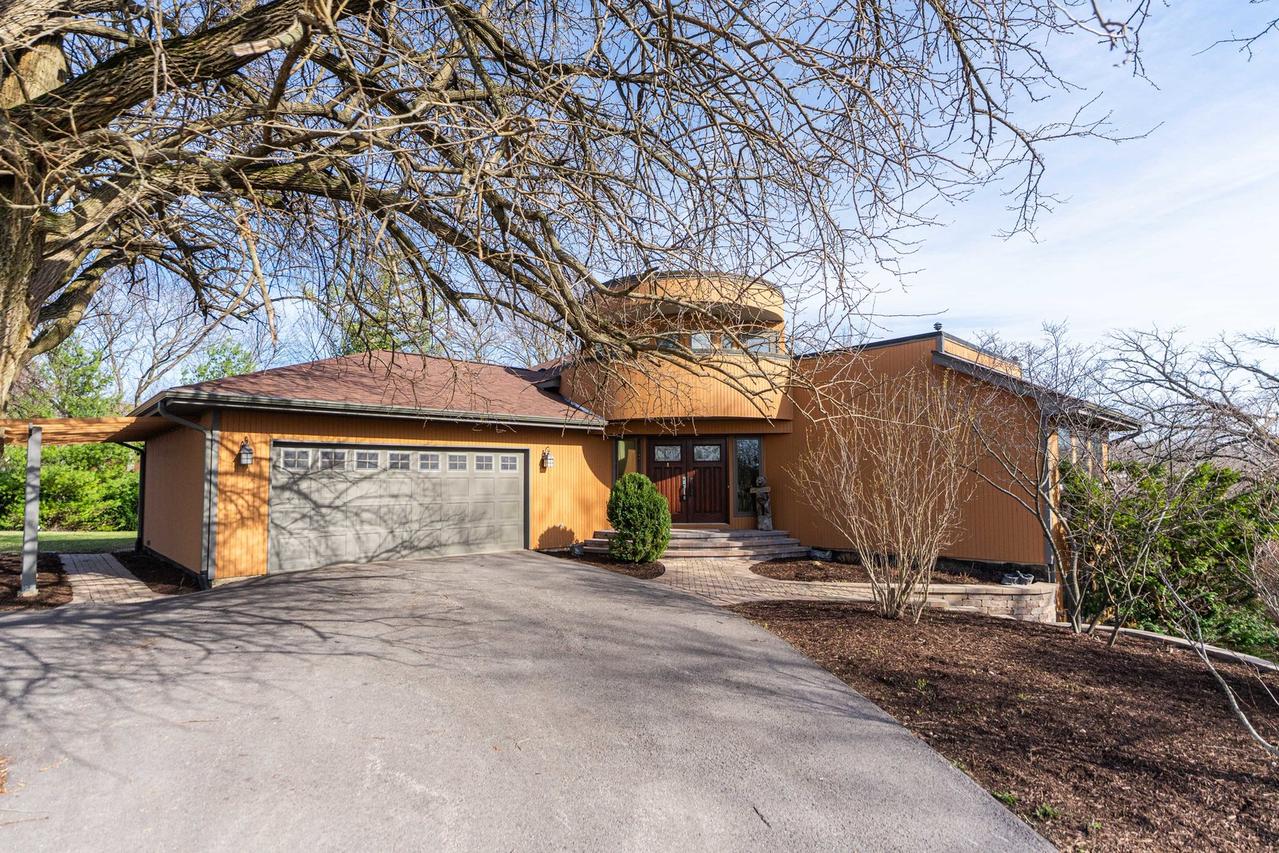 12070 River Rd., Plano, IL 60545