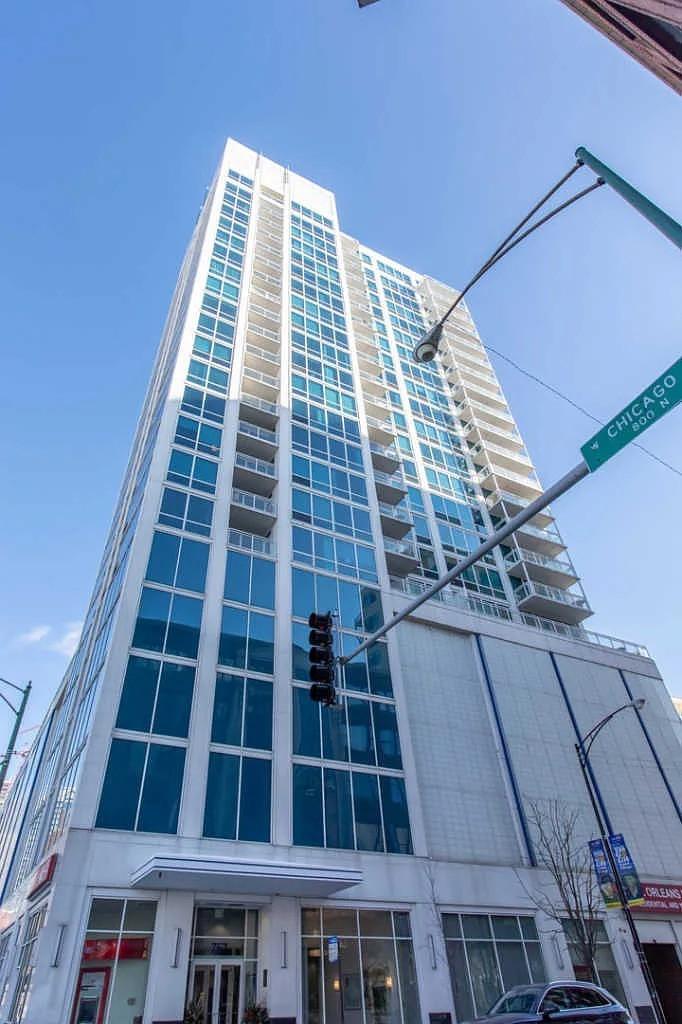 757 N Orleans St. #1503, Chicago, IL 60654