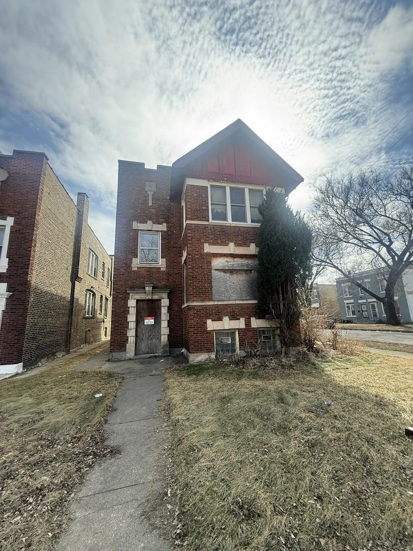 159 W 74th St., Chicago, IL 60621