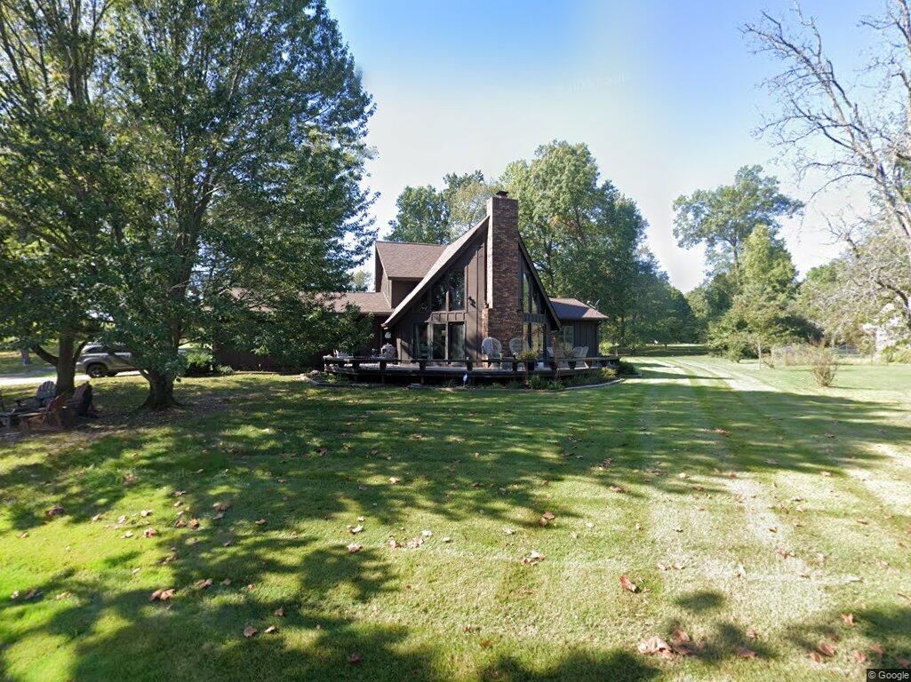 403 Oakwood Dr., Carterville, IL 62918