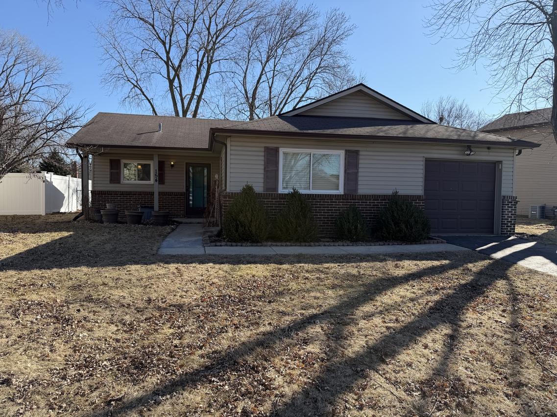 154 Grady Dr., Bolingbrook, IL 60440