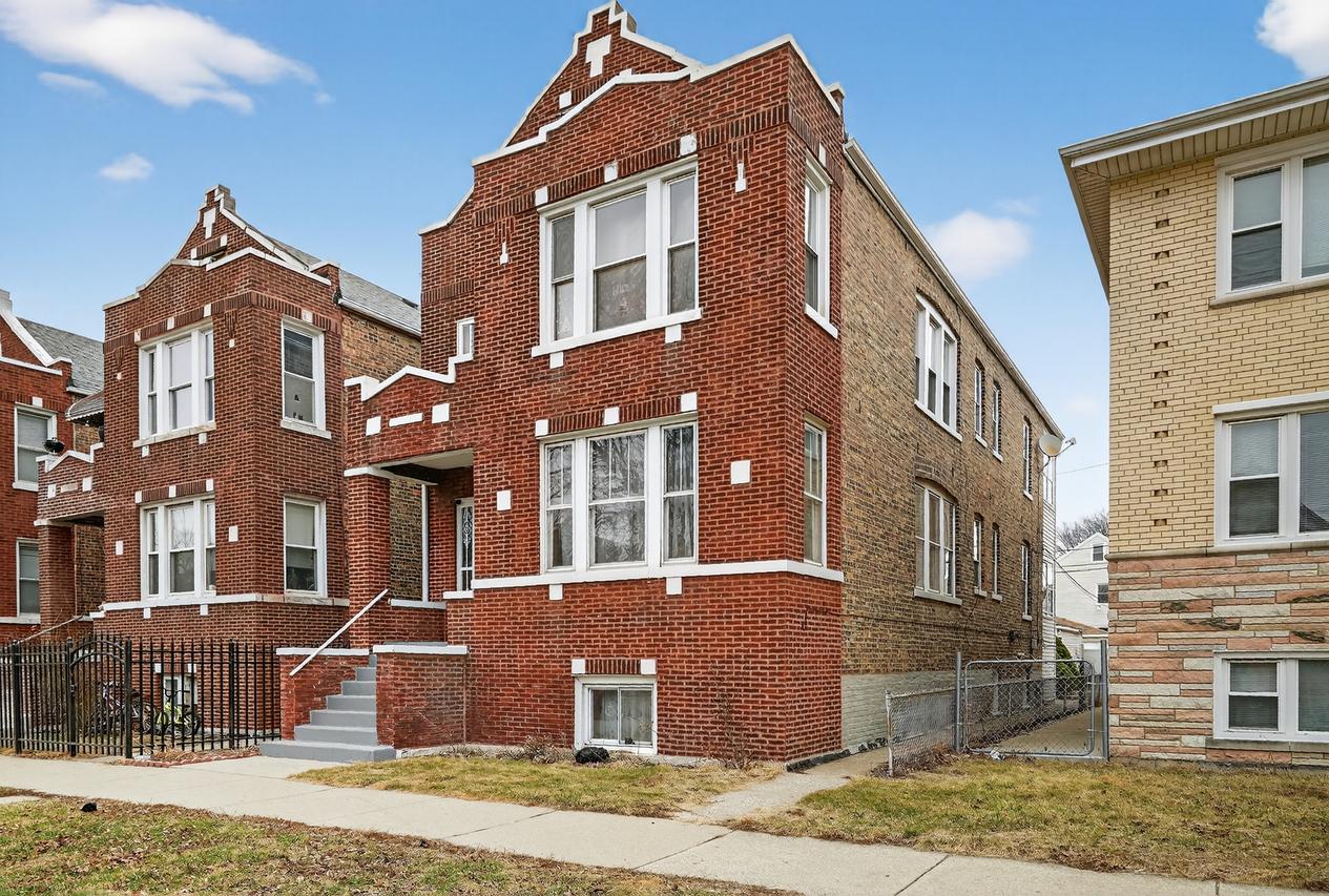4217 S Mozart Ave., Chicago, IL 60632
