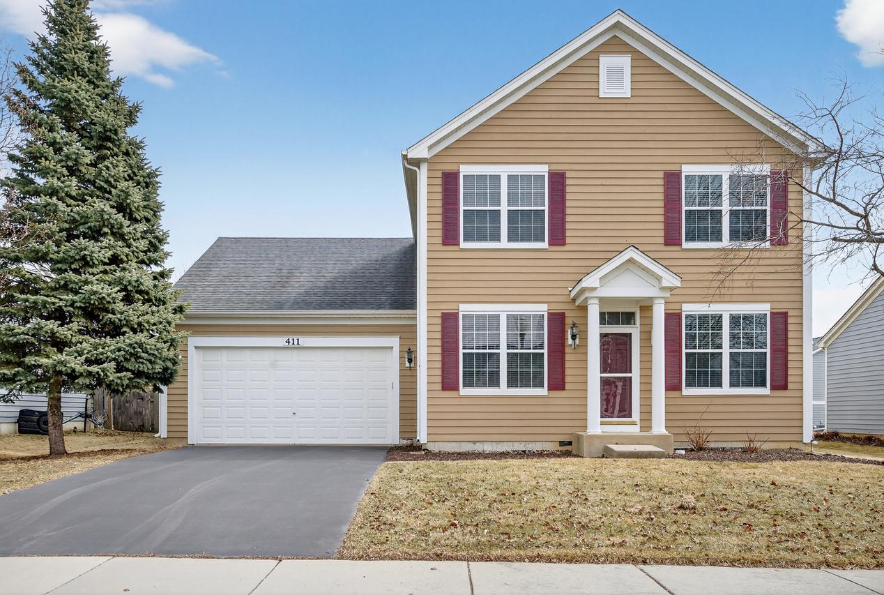 411 Hopkins Ave., Elgin, IL 60124