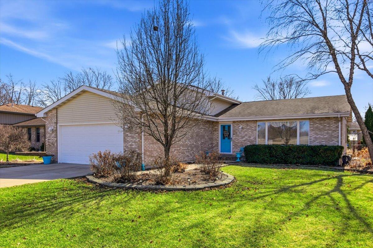 916 W Joliet Hwy., New Lenox, IL 60451