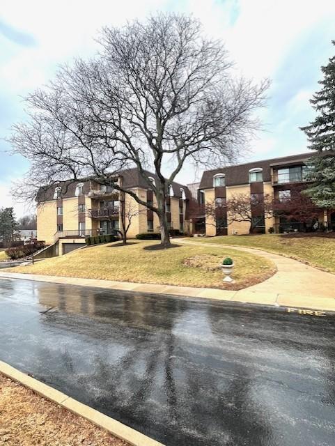 1105 N Mill St. #224, Naperville, IL 60563