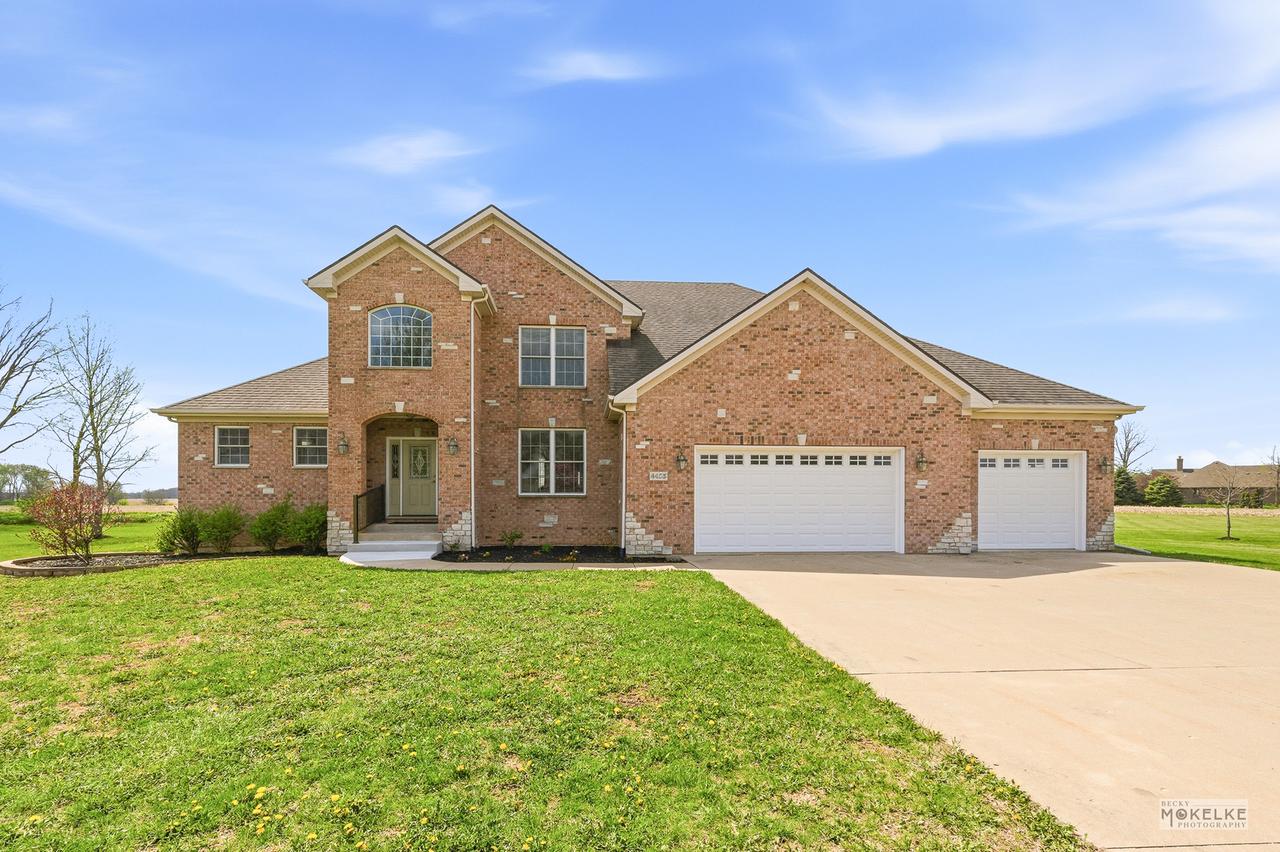 4453 E 2969th Rd., Newark, IL 60541