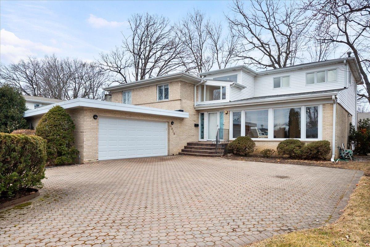 [Address Hidden by Seller], Skokie, IL 60076