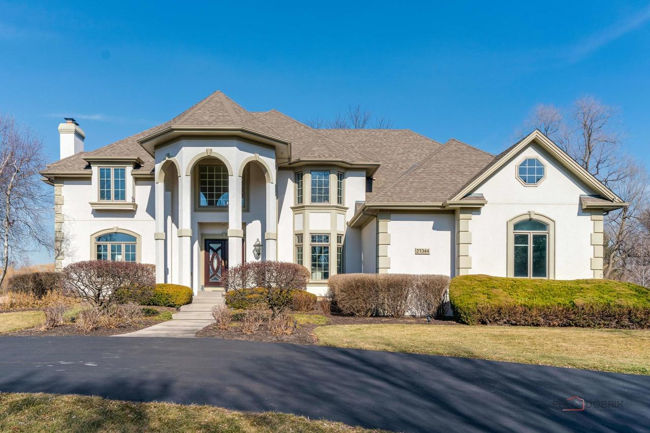 21344 W Windsor Dr., Kildeer, IL 60047