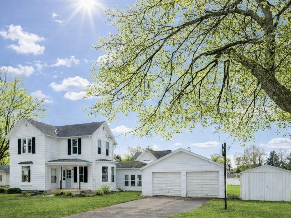 406 W Balsam St., Forreston, IL 61030