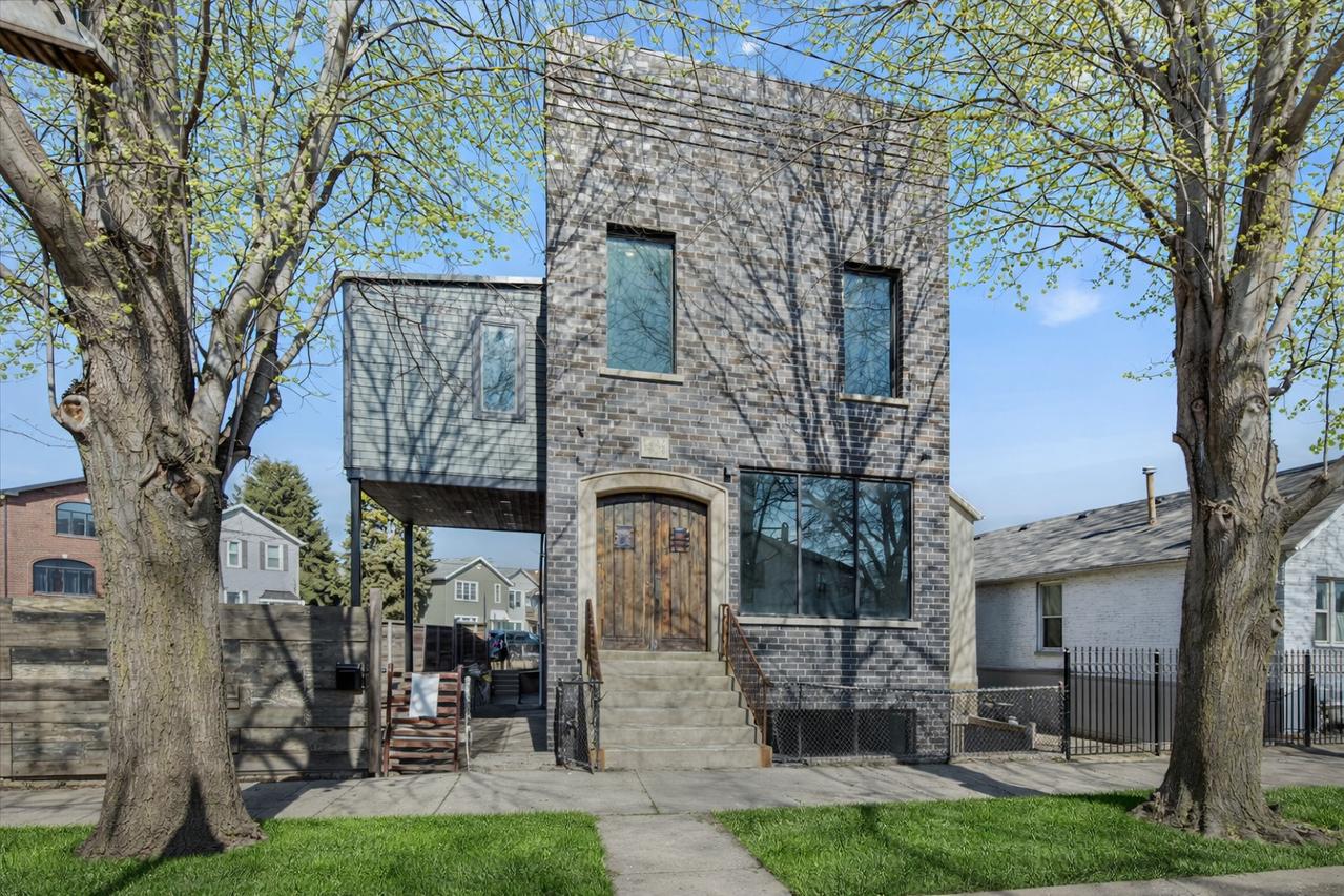 1412 W Fuller St., Chicago, IL 60608
