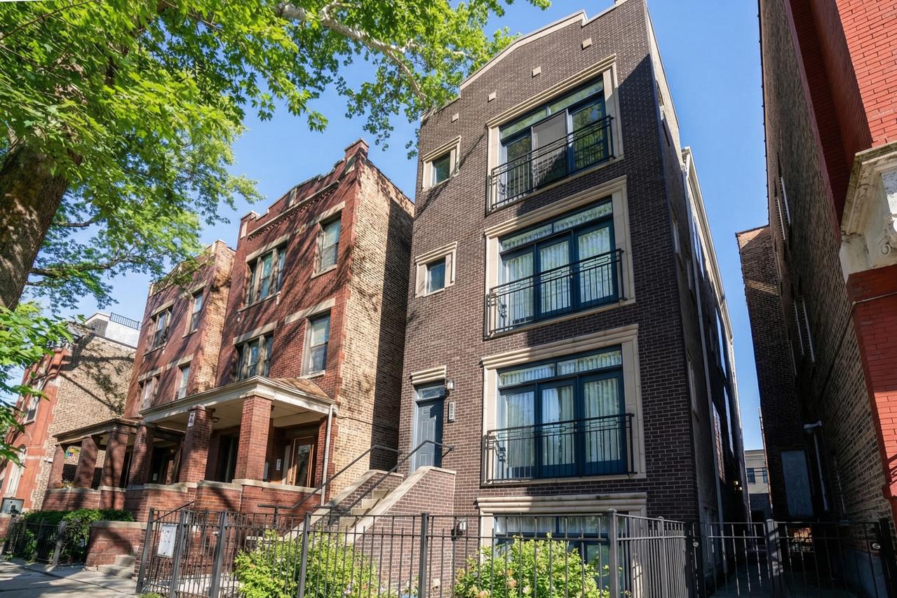 817 N Winchester Ave. #3, Chicago, IL 60622