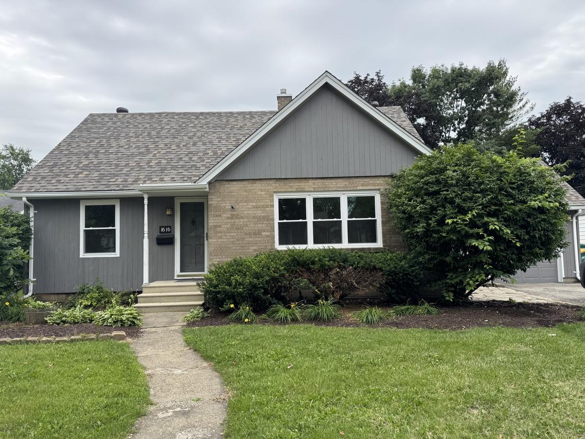 1616 Glenwood Ave., Joliet, IL 60435