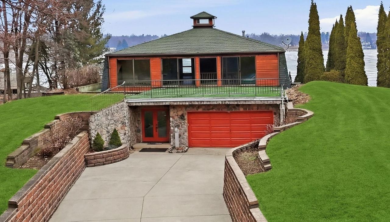 25402 W Dering Ln., Lake Villa, IL 60046