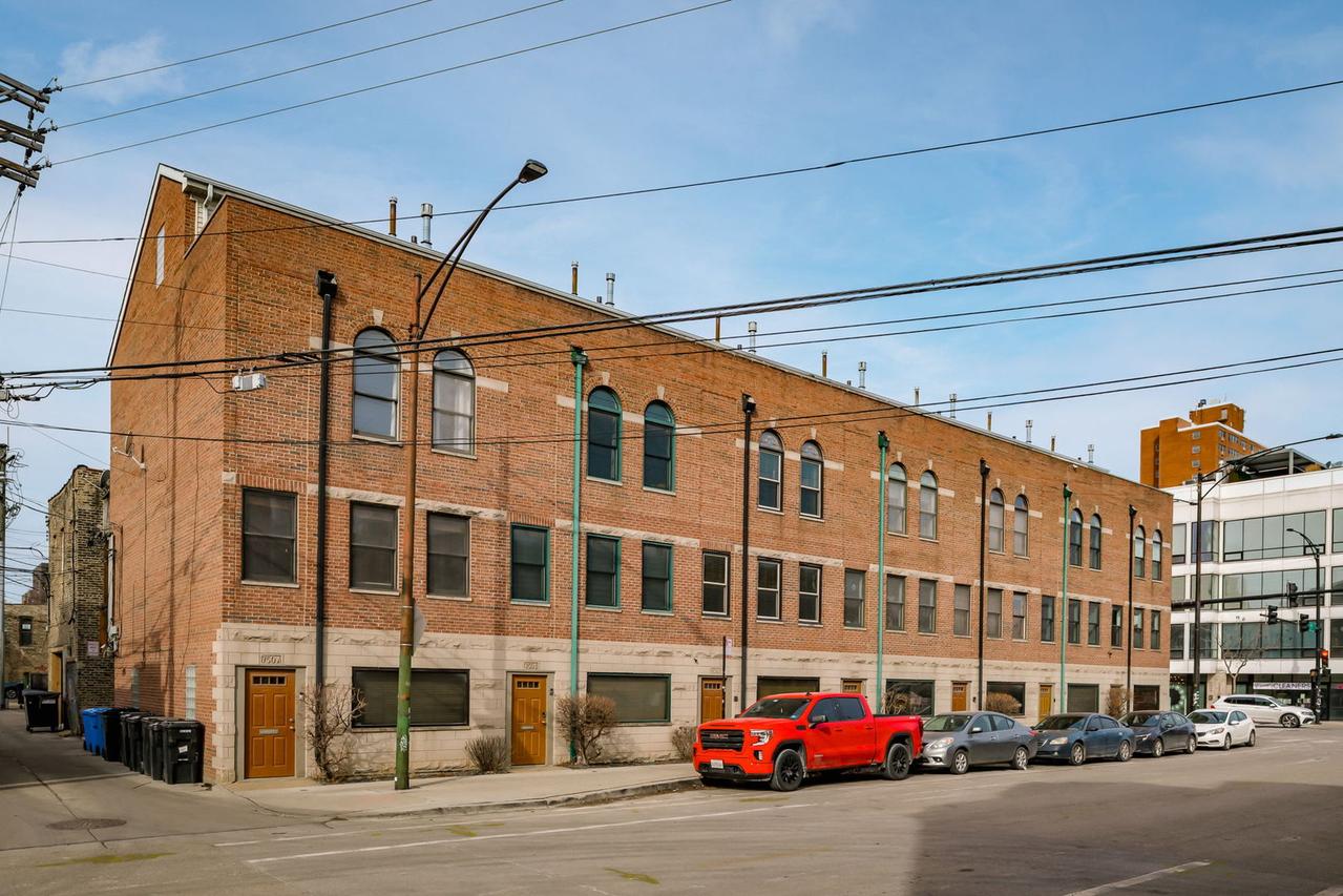 750 N Noble St. #A, Chicago, IL 60642