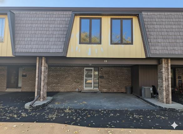 New Homes For Sale This Week That Attend Palos East Elementary School: February 27th to March 5th